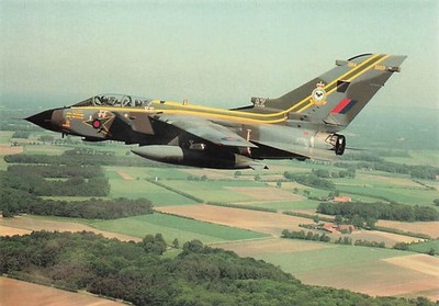 AK Tornado GR1 IX Squadron RAF Flugzeug ungelaufen Ansichtskarte kt4156c