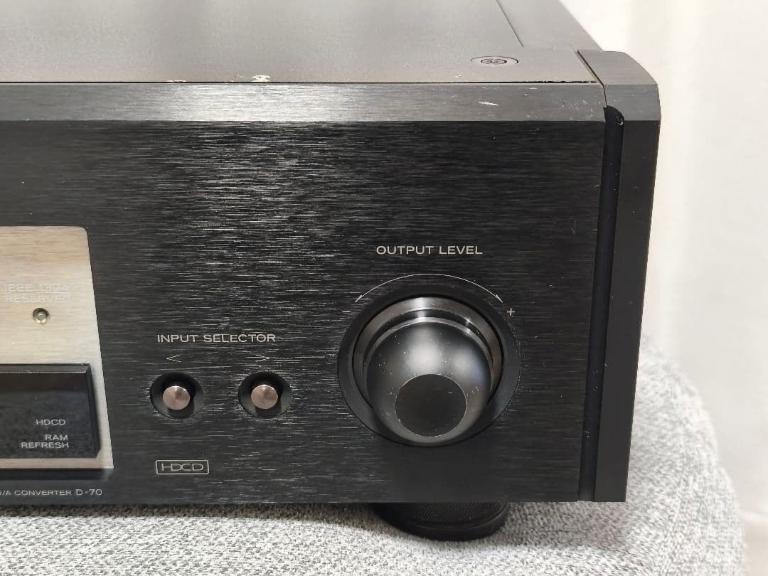 ESOTERIC D-70 エソテリック D-70VU Esoteric D⁄Aコンバーター