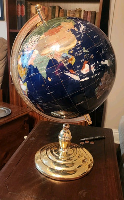 H6 「ジェムストーンマップ」 世界地図 ラピスラズリ 額 Globe Gemstone World Map Blue Lapis on Brass Stand H 21