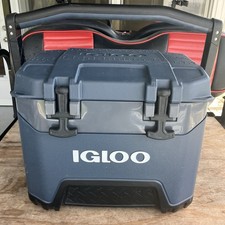 Igloo BMX 25 Qt Cooler Heavy-Duty Ice Chest Blue/Gray