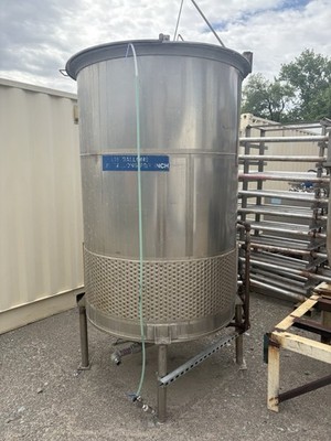vertical process/storage tank with a dimple jacketed 575 Gallons ￼