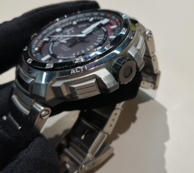 Casio Protrek Manaslu Silver Titanium Mens Watch PRX-7000T Casio Protrek Manaslu Silver Titanium Mens Watch PRX-7000T