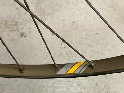 JEU DE ROUES Campagnolo/Dura-Ace/Vittoria EUR 160,00 - FR