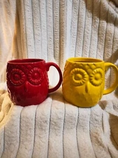  EMBOSSED LARGE OWL COFFEE/TEA MUGS, GREEN + RED, WEST ELM HOME ESSENTIALS