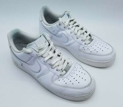 Nike Air Force 1 Low Top Men's Size 9.5 Sneakers Triple White Leather