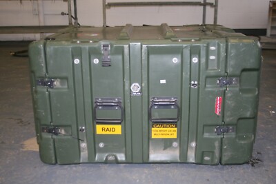Pelican Hardigg Style Transport Storage Case Wheeled Lockable 38