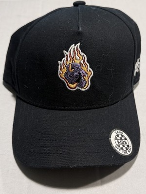 VANS OFF THE WALL, Kids Strap-back hat adjustable One Size, Skater style 