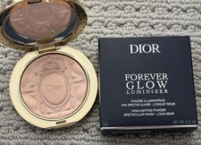 Dior Forever Glow Luminizer Highlighting Powder Holiday Medallion 2026 LIMITED