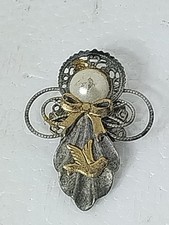  Vintage Brooch Estimated Age Late 19th to early 20th...