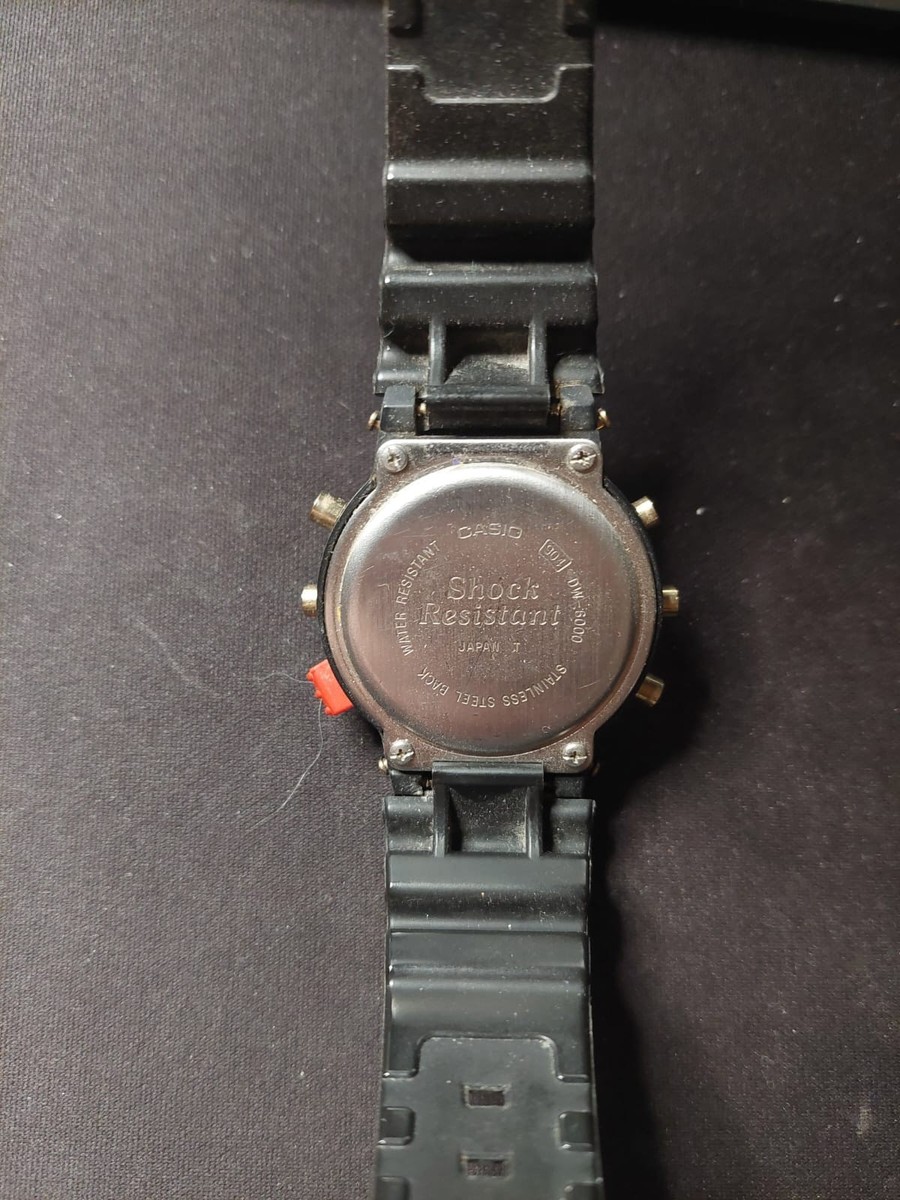 Casio G-Shock DW-5000 Japan I Vintage Digital Watch – Bezel