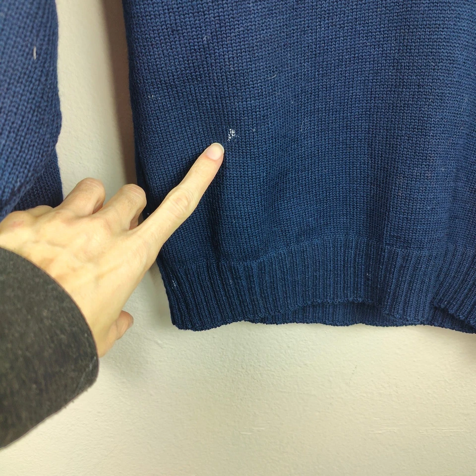 Vintage Pendleton Wool Sweater Womens Small Navy Blue V Neck Fair Isle Trim - Image 4 of 4