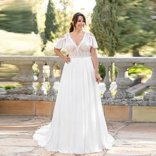 Plus Size A-Line Wedding Dresses V-Neck Short Sleeves Chiffon Beach Bridal Gowns