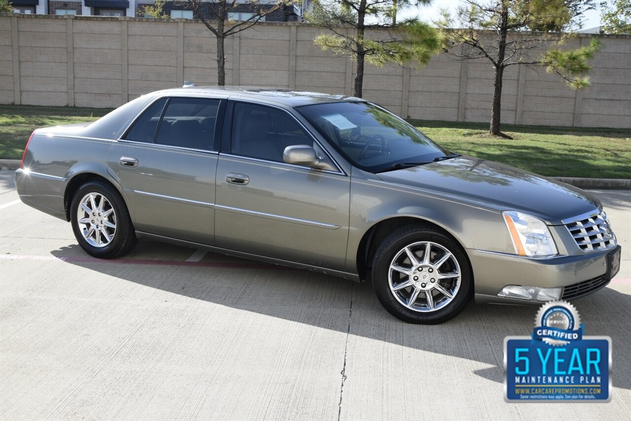 2011 Cadillac DTS Luxury Collection