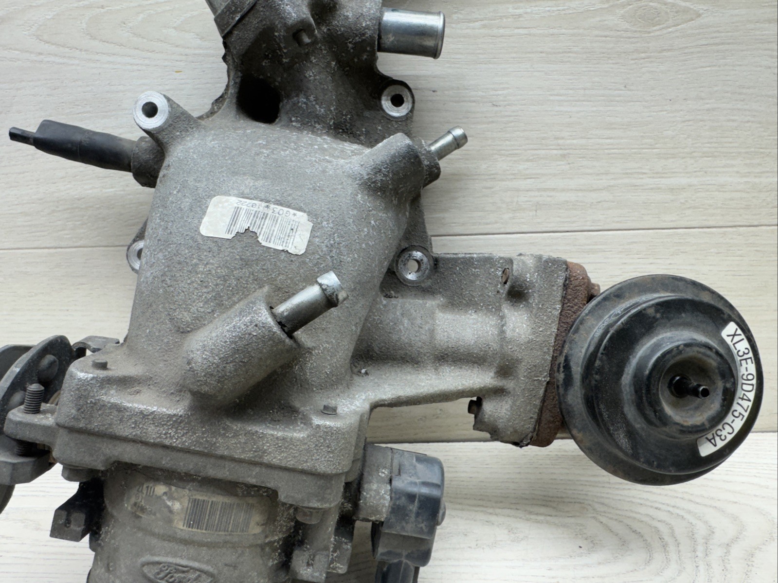 97-03 Ford F150 5.4L 2V Triton SOHC Throttle Body Elbow Assembly V8 Expedition