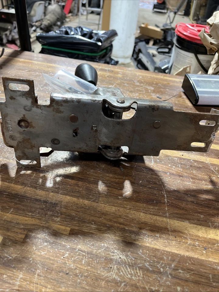 1982-1984 Firebird Shifter With Knob - Image 4 of 4