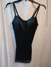 SPANX Assets Red Hot Label by Luxe & Lean Firm Control Lace Slip Black Sz. Large