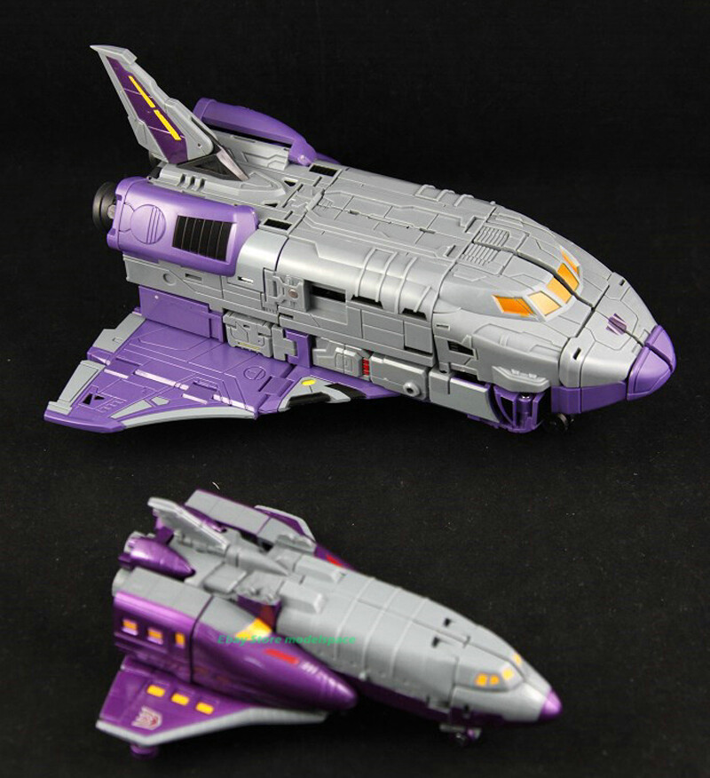 DX9 TOYS DX9 D05 Astrotrain Transforming Toy Action Figure In
