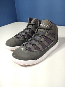 jordan max aura girls