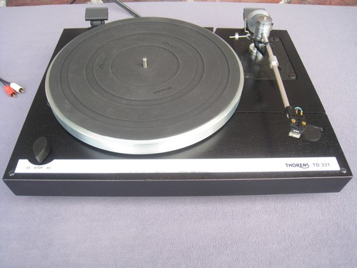 Thorens TD 321, Tonarm "Mayware Formula 5"und RATA RA40 MM System (als Geschenk)