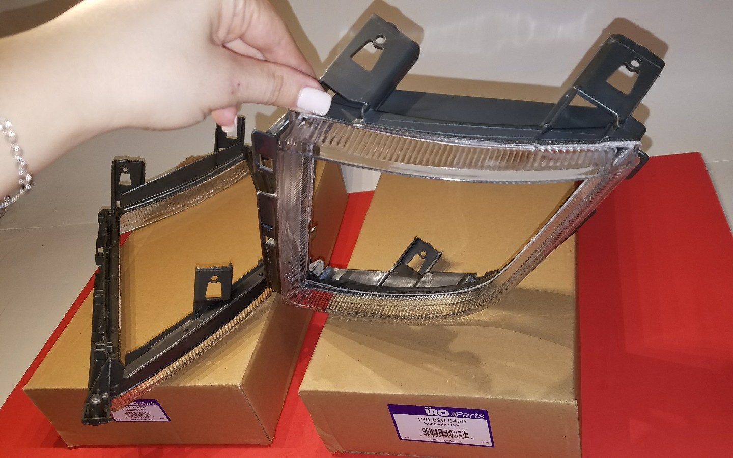 Headlight Door Trim Ring Set Of 2 Left & Right For Mercedes W129 Sl320 SL500 URO