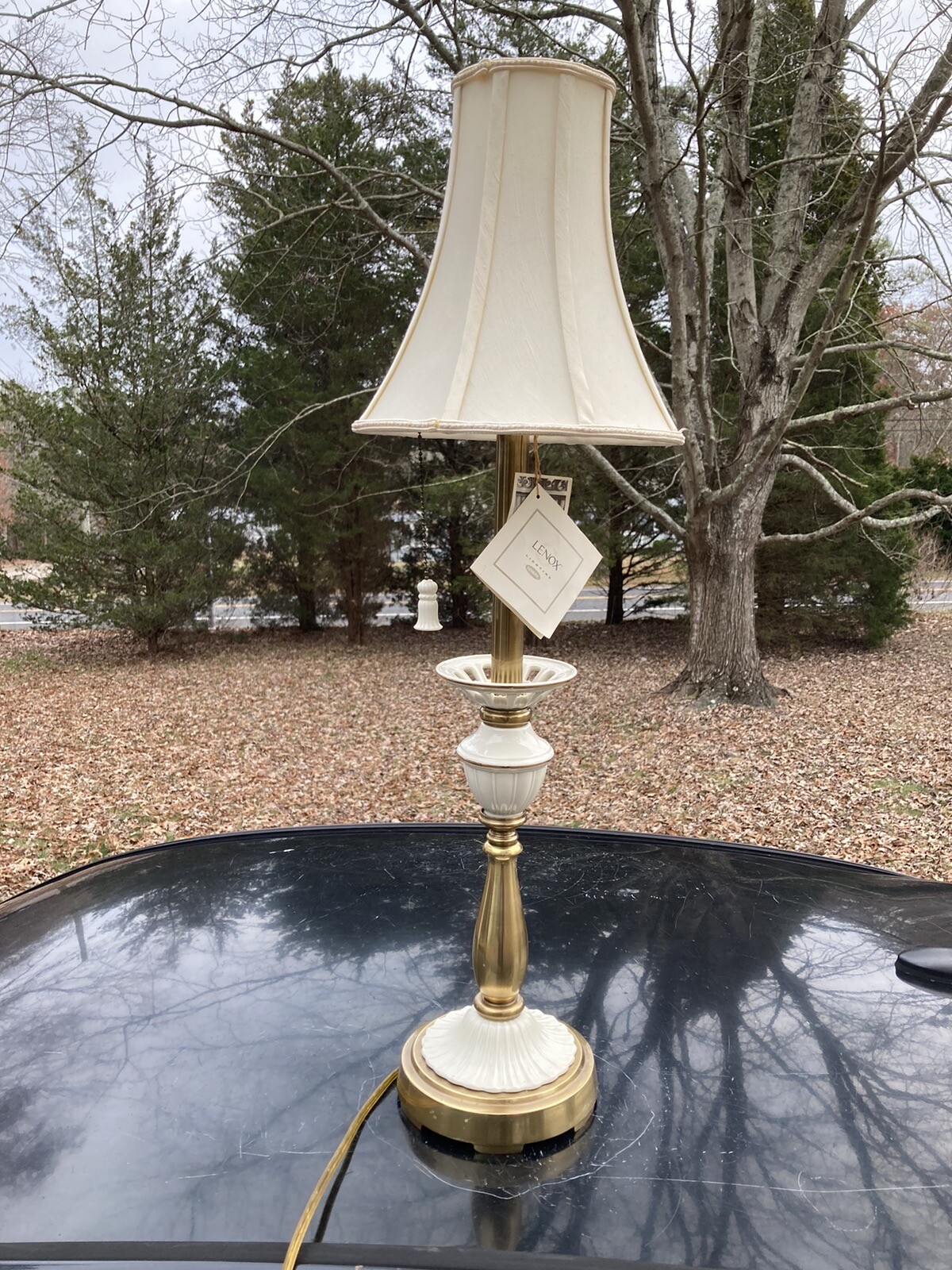 Lenox Lamp By Quoizel Original Shade/ Hang Tag And Finial 33