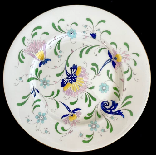 Vintage Coalport Pageant Bone China 27 cm 10 5/8” Dinner Plate, New condition
