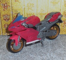 Hasbro Transformers Dark of the Moon Arcee Exclusive Deluxe Action Figure 32034