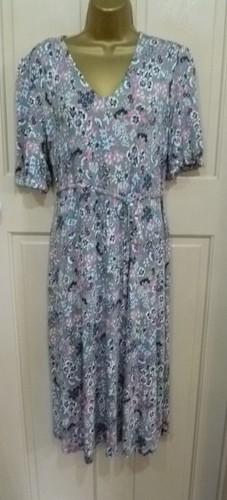 Jupe Femme Marks & Spencer Taille 6 – Viscose Fleurs Ligne A Midi (neuf Sans étiquettes)