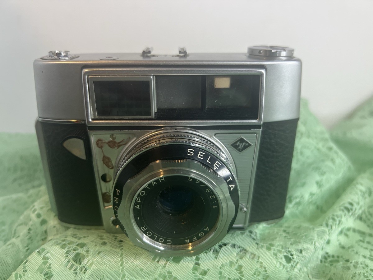 AGFA Selecta Prontor-Matic-P 35mm Film Camera with Color Apotar AGFA Selecta Prontor-Matic-P 35mm Film Camera with Color Apotar