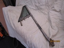 Mg Mgb Gt Rightpassenger Vent Glass Frame Assembly Mg Mgb Gt Rightpassenger Vent Glass Frame Assembly