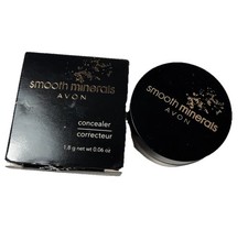 Avon Smooth Minerals Concealer Powder Light M...