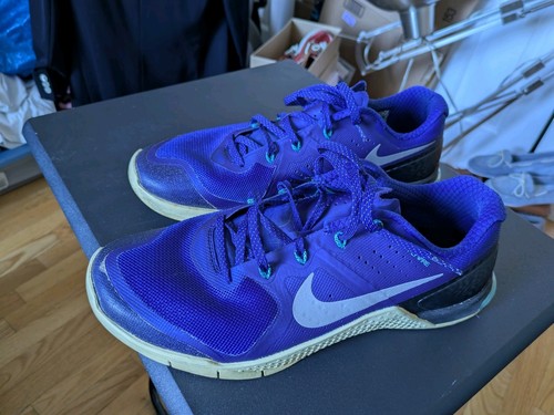 Nike US.10.5 M. Metcon 2 Flywire Cross Trainers. Blue With Silver And Teal.