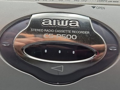 アイワ　カセットデッキ　CS-P500 Aiwa CS-P500 Cassette Player Portable AM/FM Radio Recorder Working