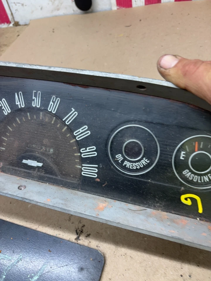 1960 1961 1962 1963 C20 C10 Chevrolet velocímetro medidor OEM medidores Foto 3 de 4