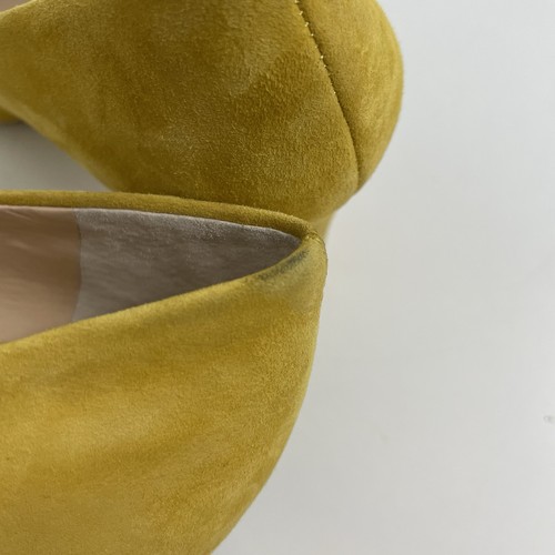 Vince Camuto Retsie spitz zulaufender Pumps aus gelbem Wildleder Top Zustand Gr. 8,5 - Bild 10 von 11