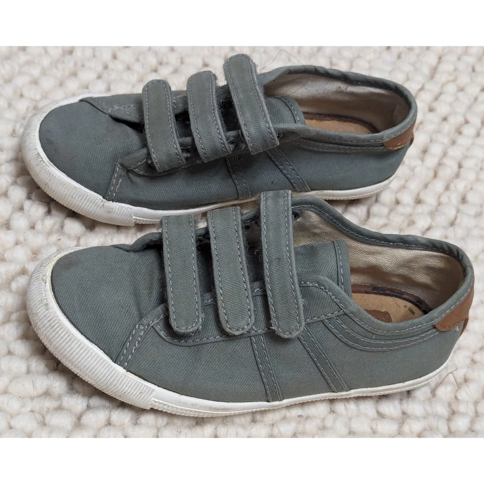 Zapatillas de lona ZARA para niño talla 11/12 Foto 3 de 4