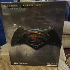 Mezco One:12 Batman vs Superman Dawn of Justice Batman Figure Fodder