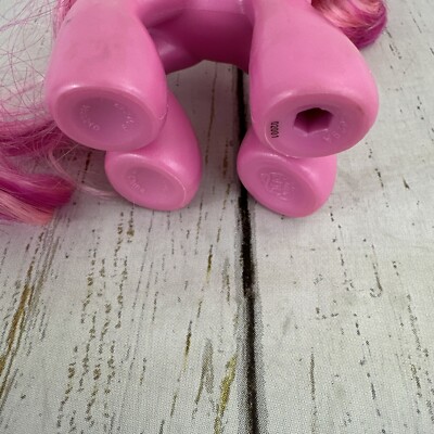 My Little Pony G 4.5 Pinkie Pie With Heart Cutie Mark Hasbro MLP
