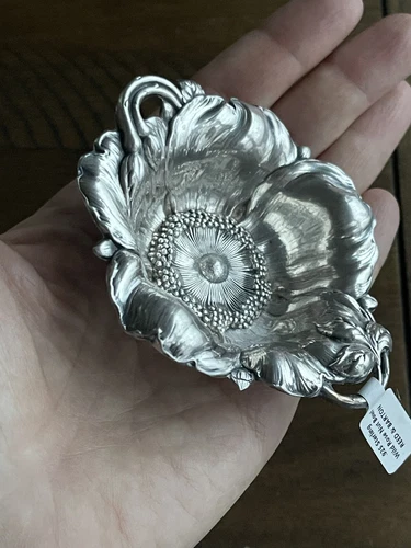 Antique Reed & Barton Sterling Wild Rose Nut Bowl 3.36” 24 gr