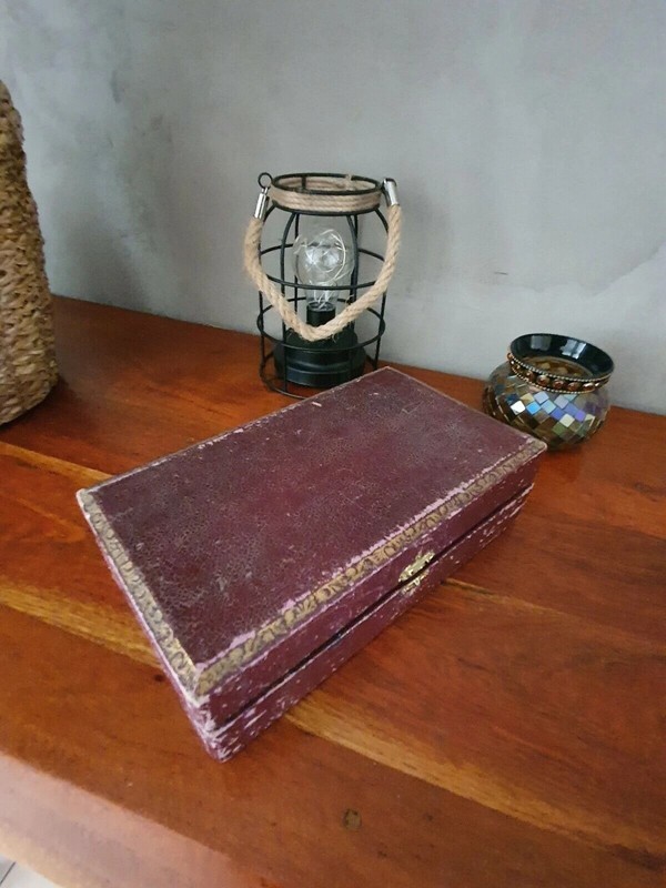 SUPERBE ANCIEN COFFRET FOURCHETTE COUTEAU CUILLERE en ARGENT CALEGARO ITALIE EUR 140,00 - FR