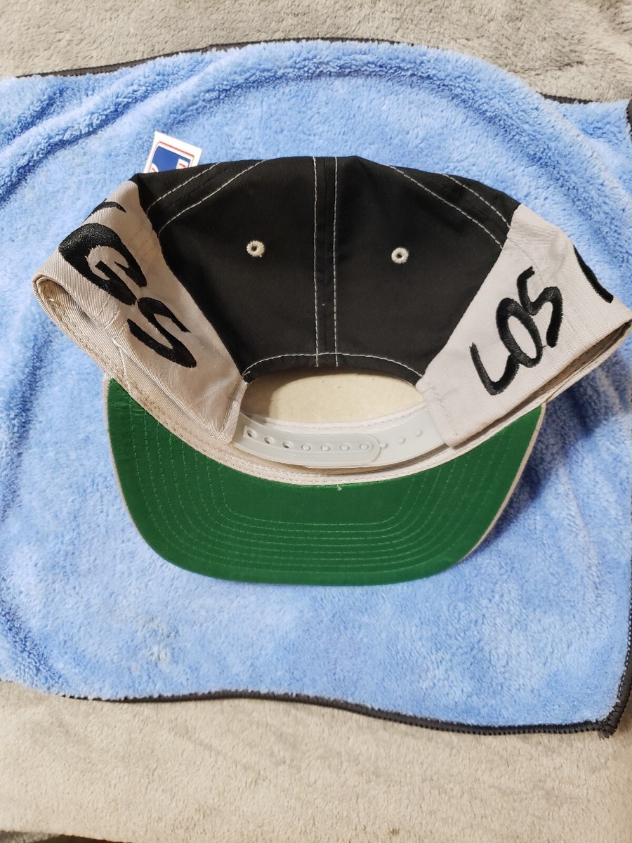 LOS ANGELES KINGS VINTAGE DEADSTOCK LOGO 7 SNAP BACK HAT/CAP LOS ANGELES KINGS VINTAGE DEADSTOCK LOGO 7 SNAP BACK HAT/CAP