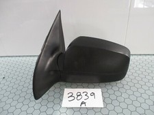 04 05 06 07 Kia Sorento DRIVER side Mirror Used Power #3839-A 