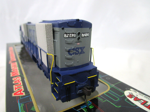 Atlas Master HO Scale CSX CSXT GE U30C Diesel Locomotive #7213 NOS DCC - Picture 6 of 8