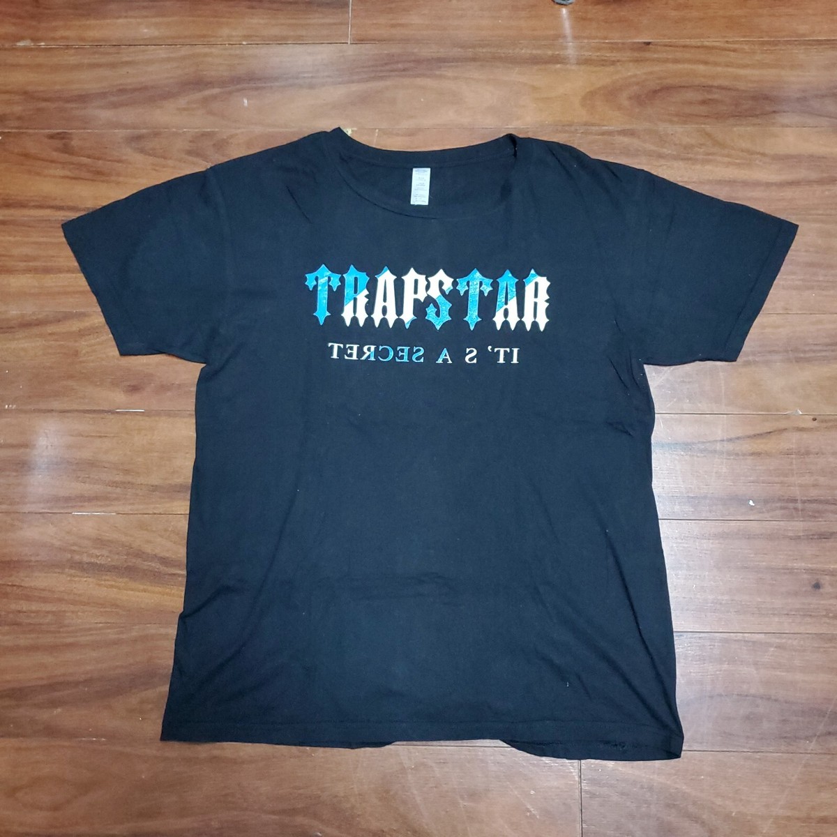 【Trapstar London】TRAPSTAR SCRIPT 2.0 Tシャツ ホワイト Trapstar London SCRIPT 2.0 Tシャツ 半袖 White 送料込み