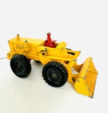 Vintage 1962 Matchbox Lesney #43 Aveling Barford Tractor Shovel w Red Base