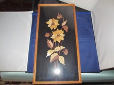 Wandschmuck 24/50 DDR Blumen-Motiv Holzkunst Intarsienkunst eingerahmt