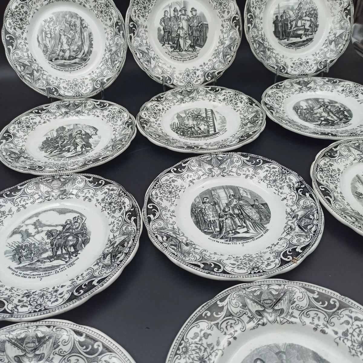 Assiette Ancienne Creil & Montereau – Jeanne D'Arc – XIXe (1834) – Petits Défauts
