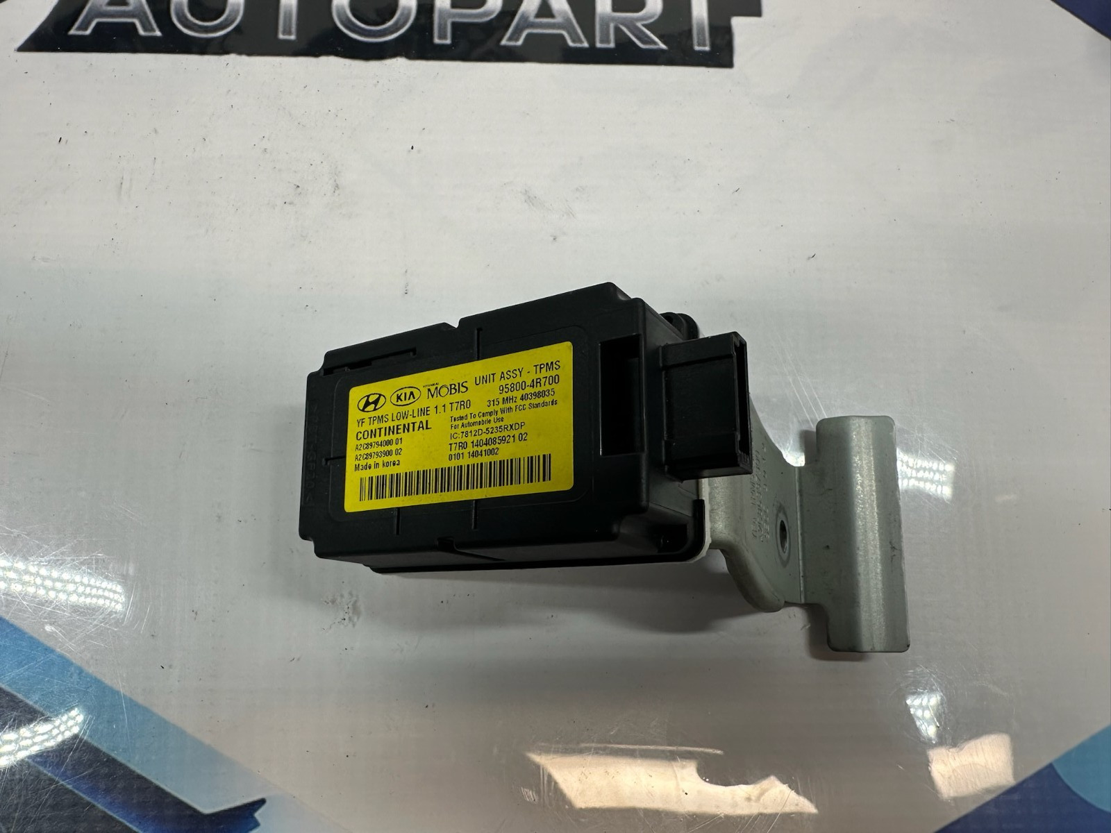 2014 2015 HYUNDAI SONATA HYBRID - TPMS TIRE PRESSURE CONTROL MODULE 958004R700