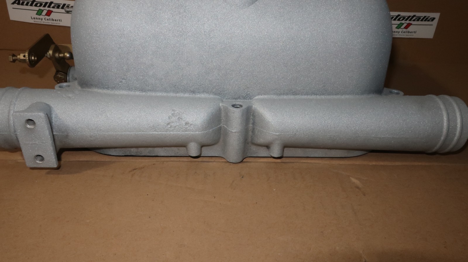 Maserati Biturbo Intake manifold