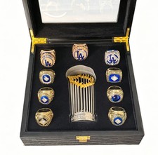Los Angeles Dodgers Collecting and Fan Guide 14